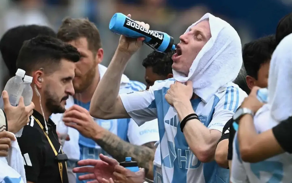 World Cup 2026 gây tranh cãi về thời gian cooling break - Ảnh 1